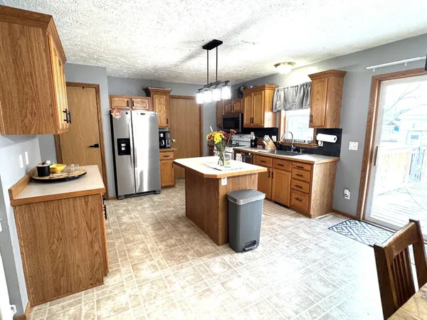 $258,000 | 315 Leonard Avenue, Crookston, MN 56716