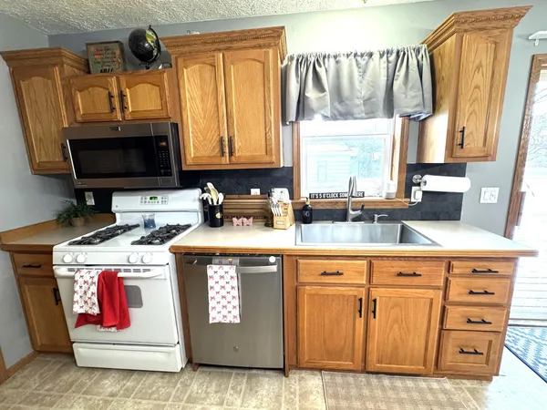 $258,000 | 315 Leonard Avenue, Crookston, MN 56716