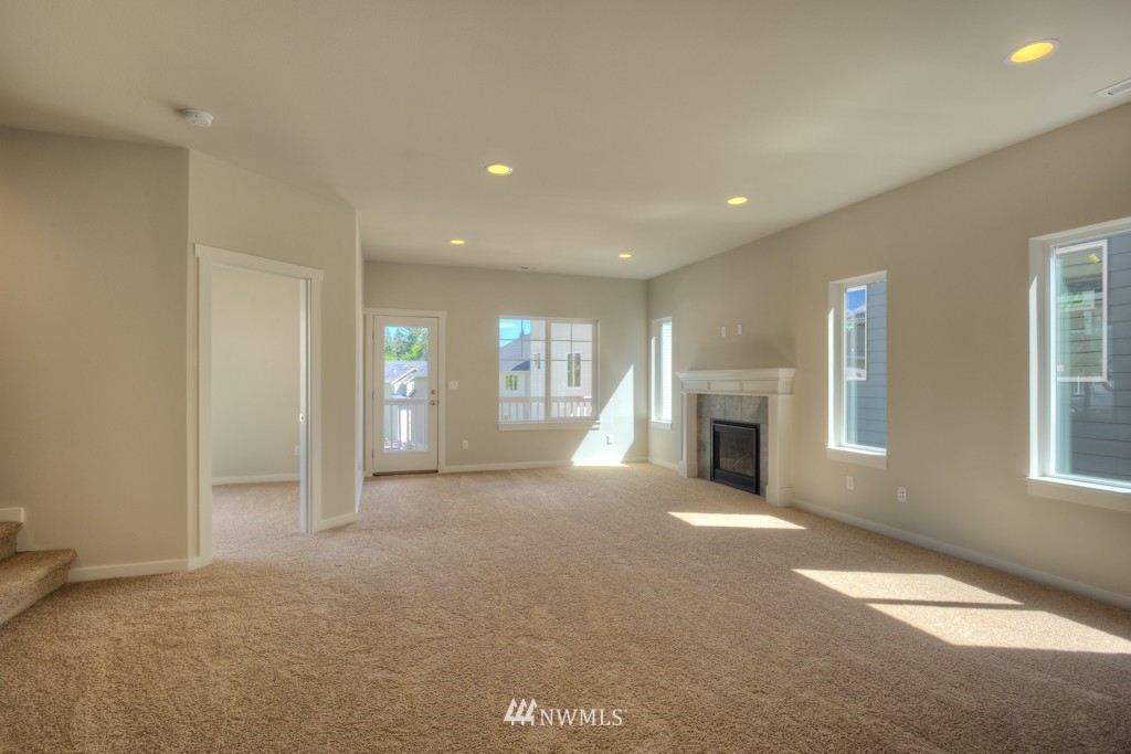 15 157th Lane Southeast, Unit 22 Bothell, WA 98012 - Photo 3 of 17