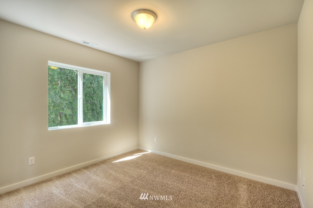 15 157th Lane Southeast, Unit 22 Bothell, WA 98012 - Photo 9 of 17