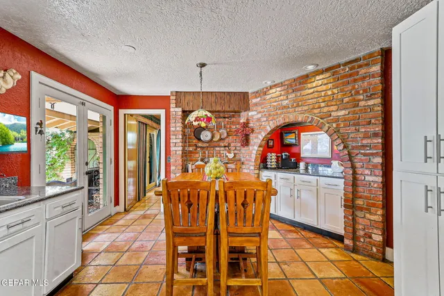 $895,000 | 4332 Donnybrook Place, El Paso, TX 79902