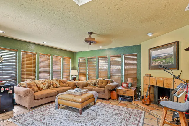 $895,000 | 4332 Donnybrook Place, El Paso, TX 79902