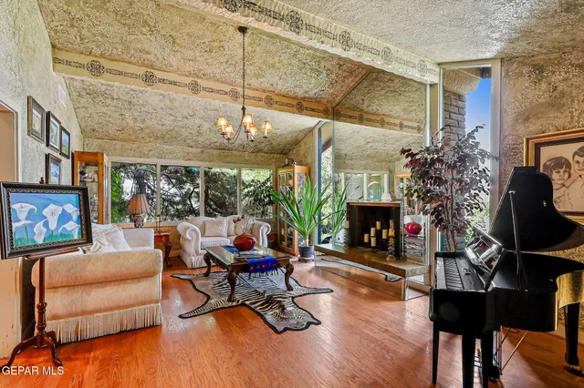 $895,000 | 4332 Donnybrook Place, El Paso, TX 79902