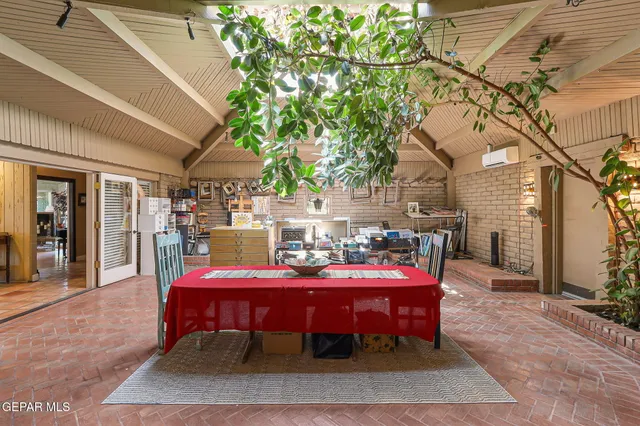 $895,000 | 4332 Donnybrook Place, El Paso, TX 79902