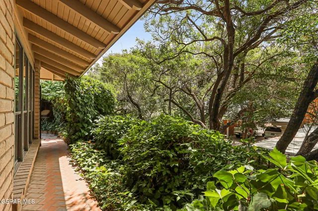 $895,000 | 4332 Donnybrook Place, El Paso, TX 79902