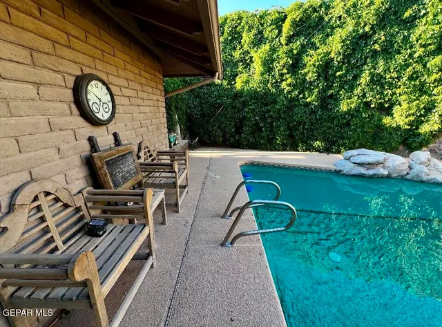 $895,000 | 4332 Donnybrook Place, El Paso, TX 79902