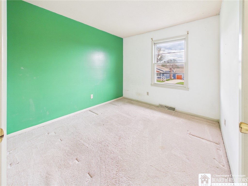 925 Forness Avenue Olean, NY 14760 - Photo 16 of 32