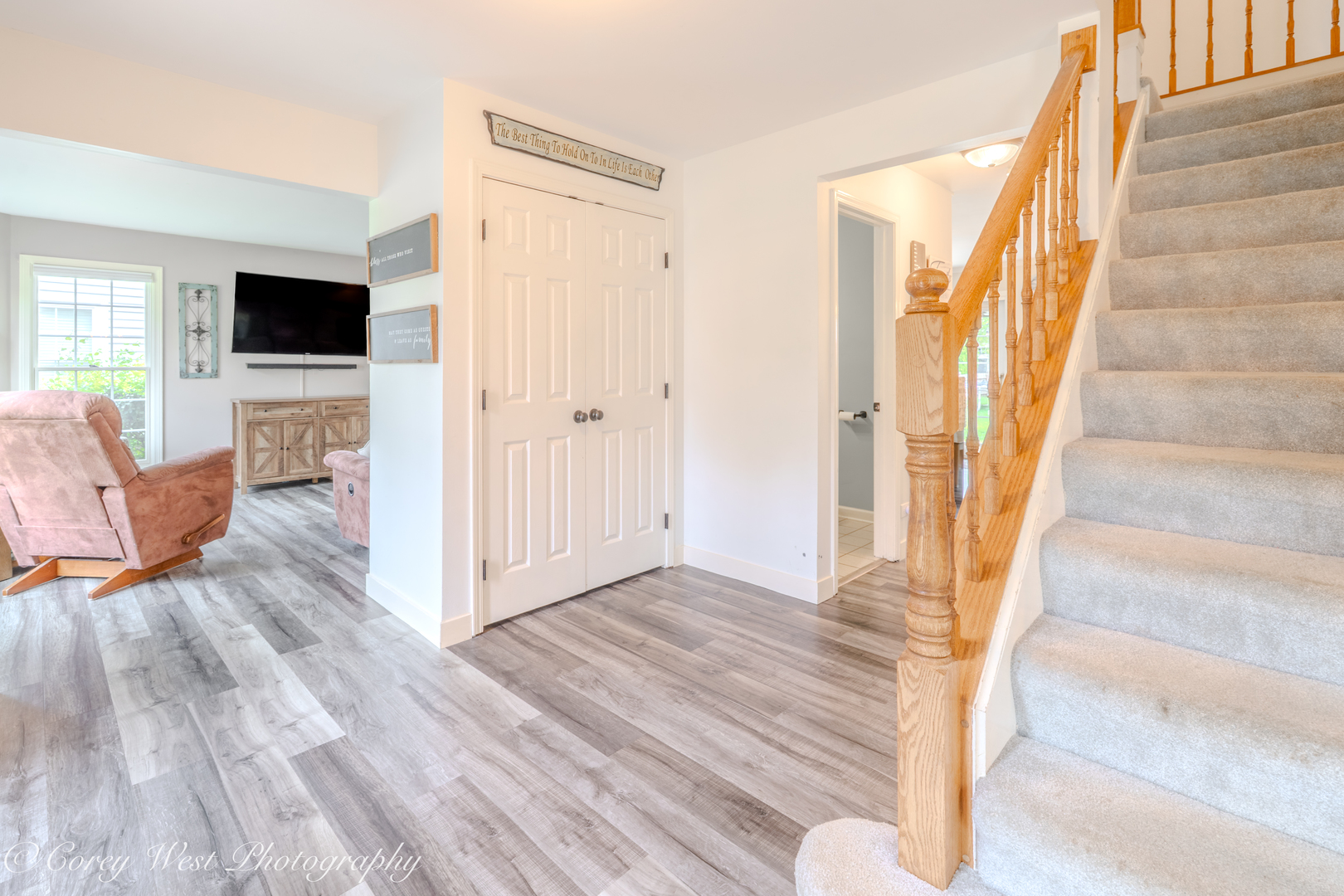 1431 Steeplechase Road Bartlett, IL 60103 - Photo 2 of 34