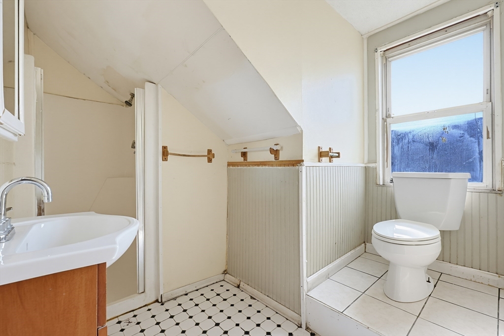 230 Pleasant Street Worcester, MA 01609 - Photo 40 of 41