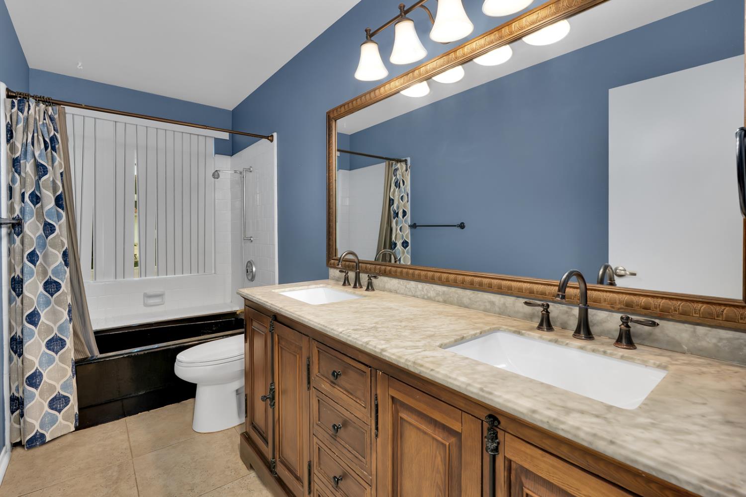 1340 Lewis Street Selma, CA 93662 - Photo 24 of 38