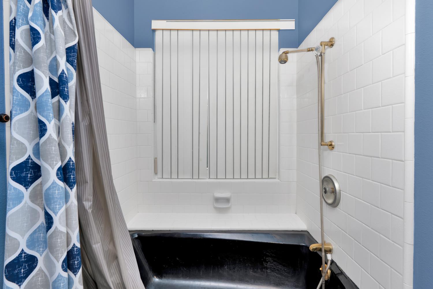 1340 Lewis Street Selma, CA 93662 - Photo 25 of 38