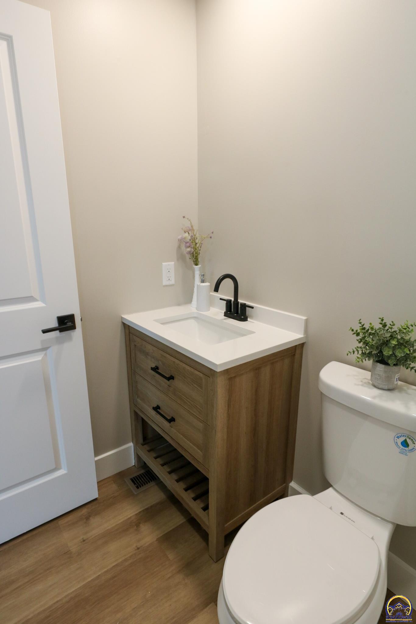702 South 8th Street Burlington, KS 66839 - Photo 41 of 62