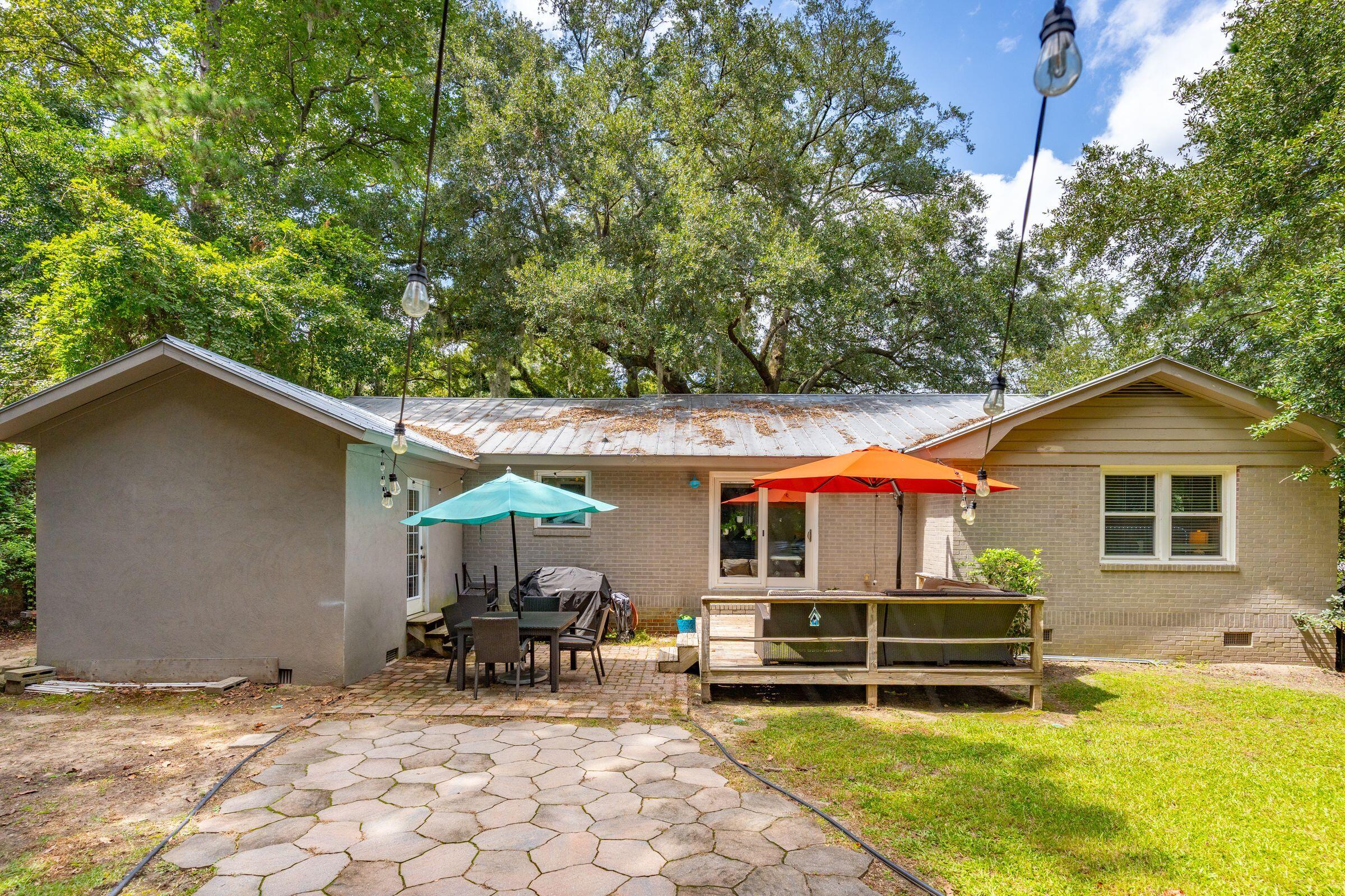 1665 Dogwood Road Charleston, SC 29414 - Photo 20 of 27 1665DogwoodRd-KeenEyeMarketing-013