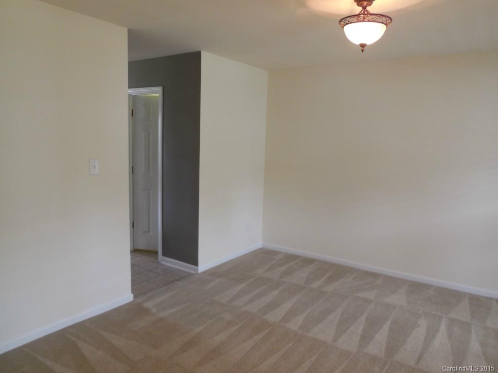 11210 Anna Rose Road Charlotte, NC 28273 - Photo 8 of 24 Gallery Image 8