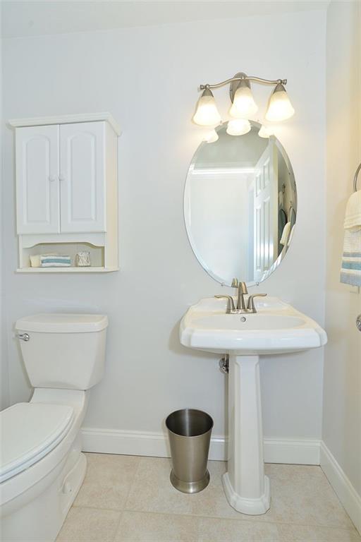 173 Warren Road Warrendale, PA 15086 - Photo 13 of 25 Main floor half bath.
