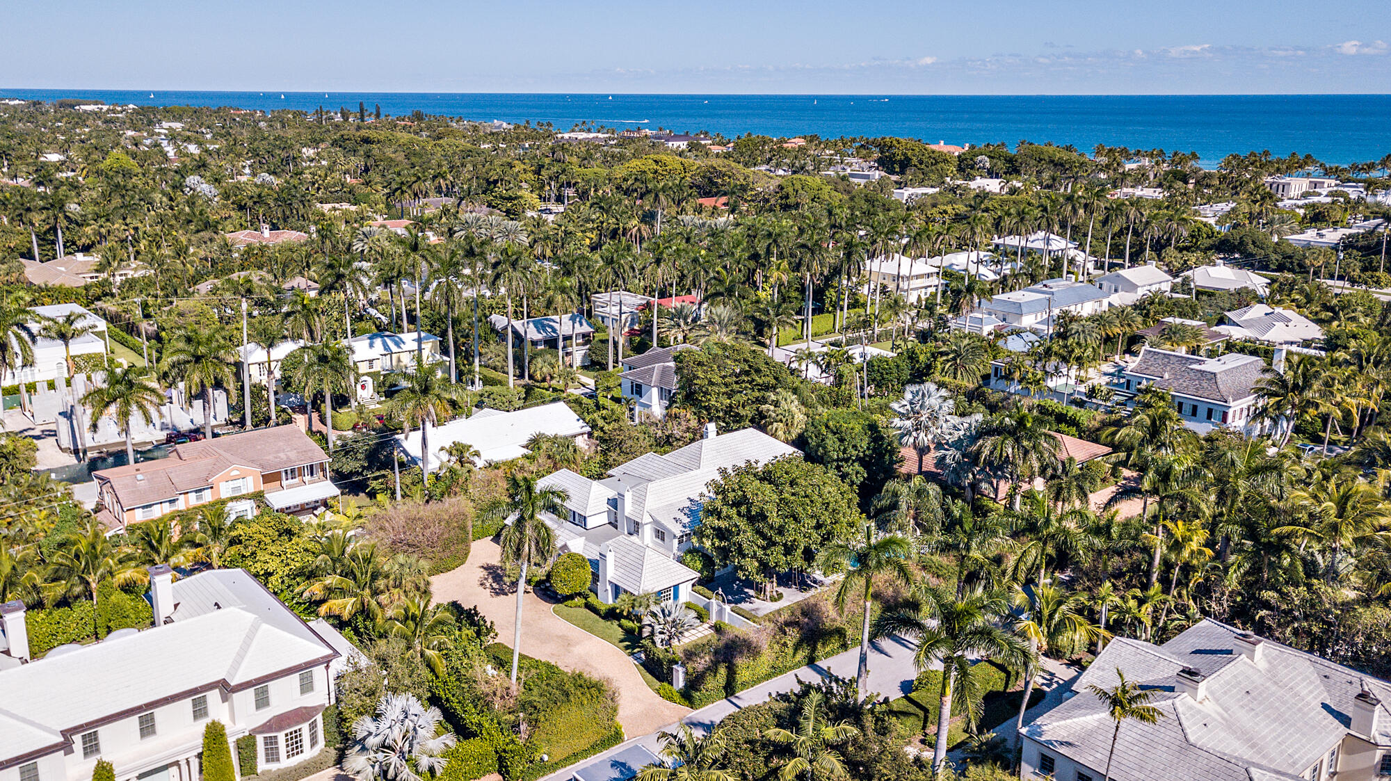 239 Emerald Lane Palm Beach, FL 33480 - Photo 18 of 29 a view of city and ocean