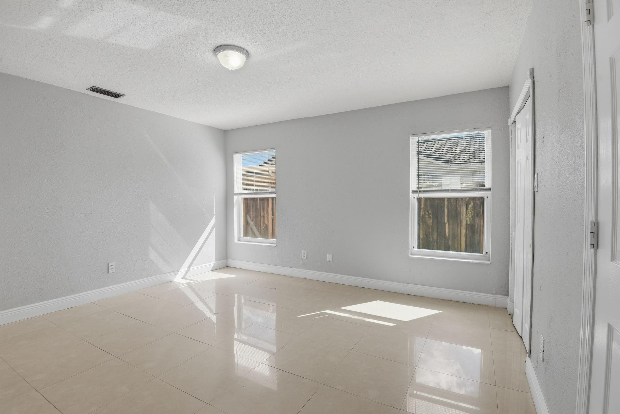 17023 Southwest 149th Place Miami, FL 33187 - Photo 20 of 40 Photo 20