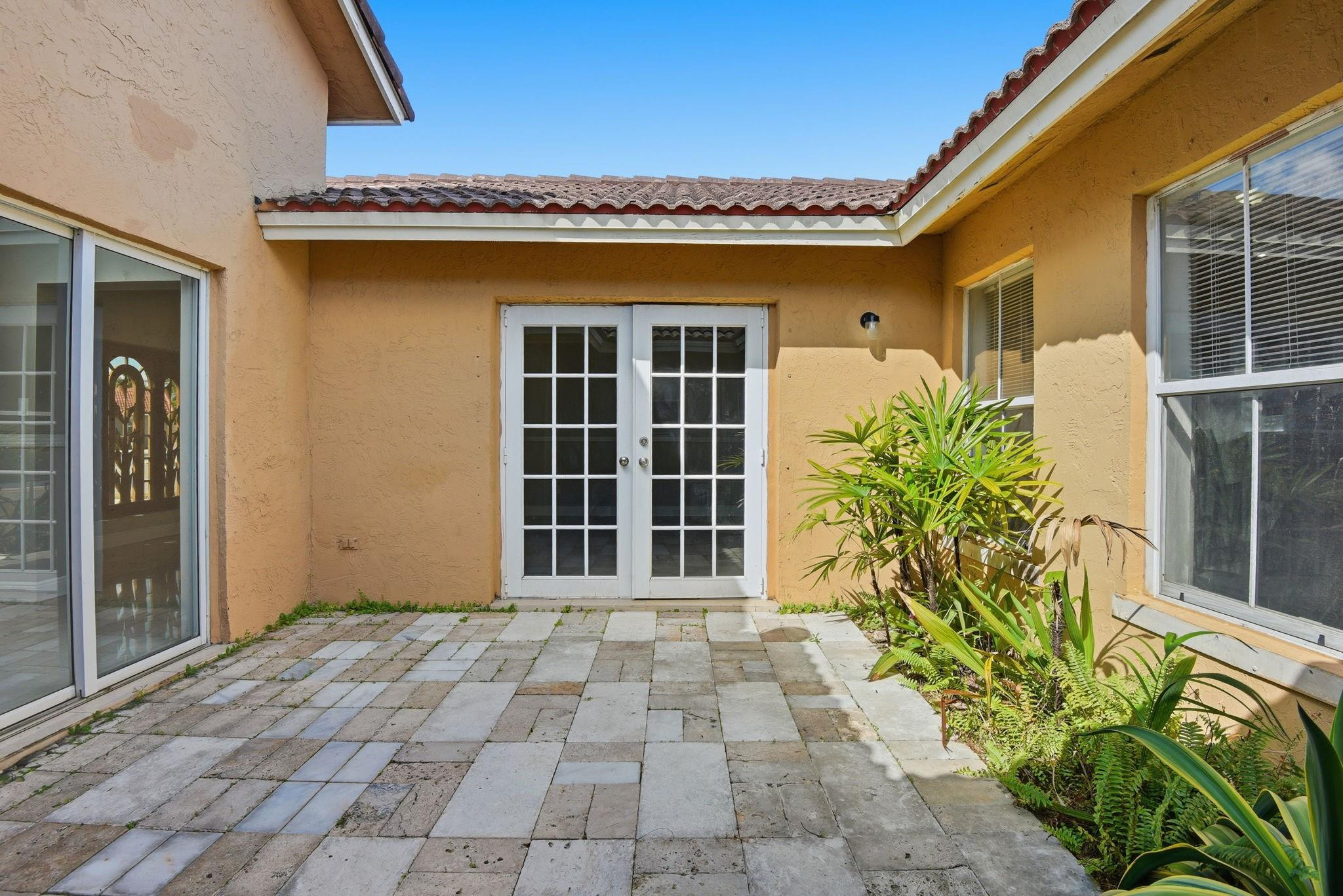 17023 Southwest 149th Place Miami, FL 33187 - Photo 34 of 40 Photo 34