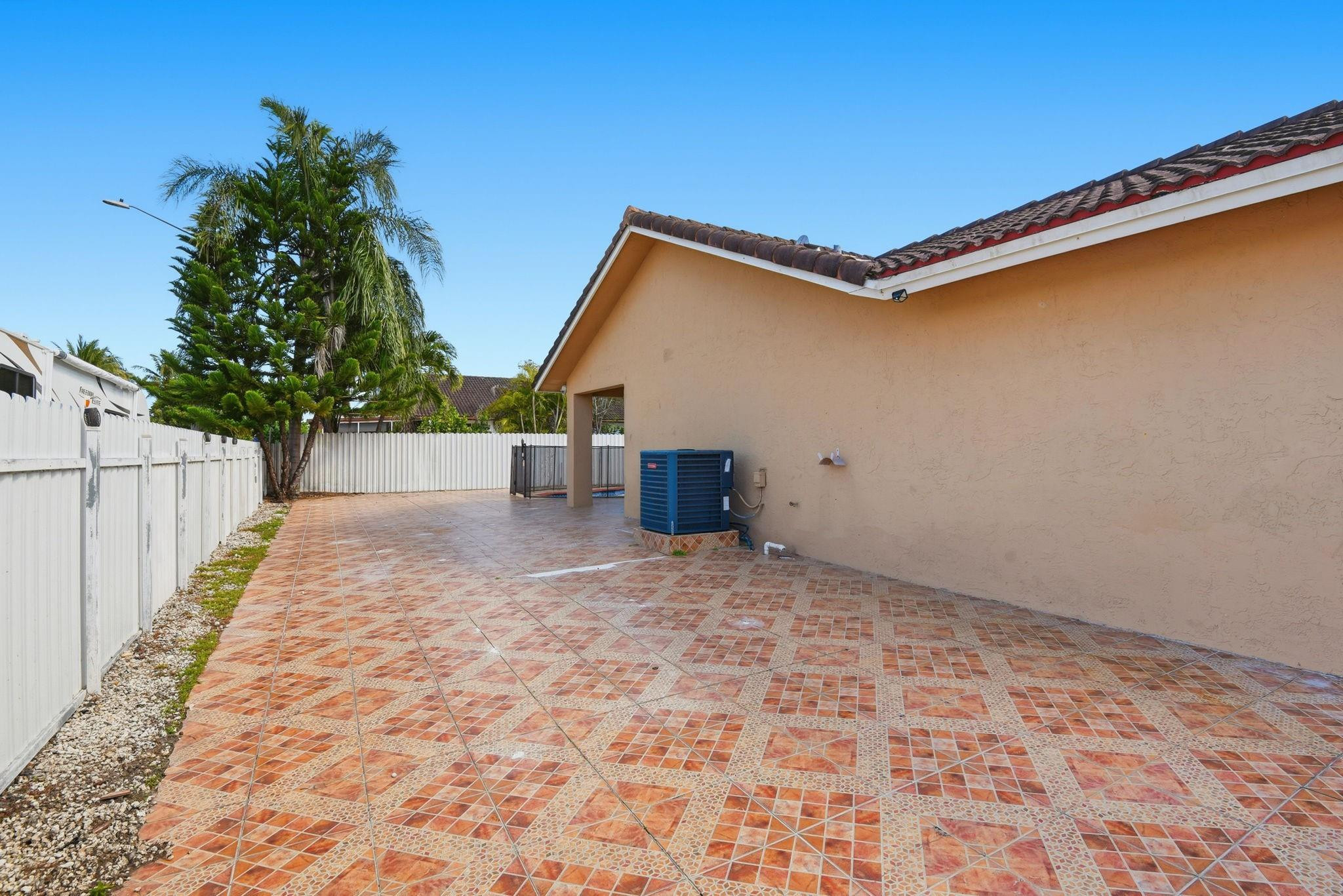 17023 Southwest 149th Place Miami, FL 33187 - Photo 35 of 40 Photo 35