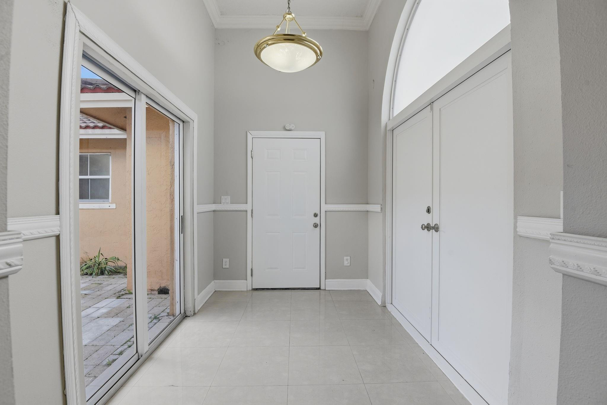 17023 Southwest 149th Place Miami, FL 33187 - Photo 7 of 40 Photo 7