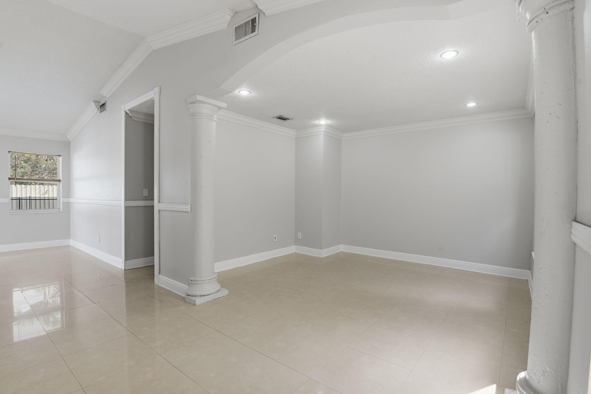 17023 Southwest 149th Place Miami, FL 33187 - Photo 8 of 40 Photo 8