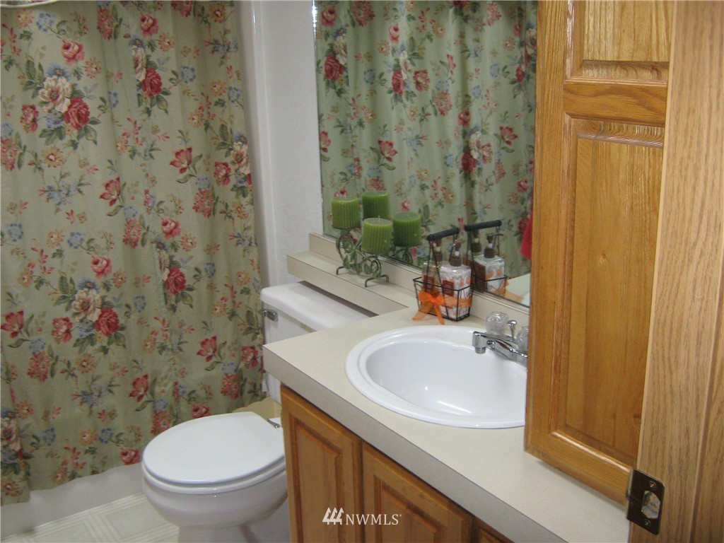 3949 Anderson Hill Road Southwest Port Orchard, WA 98367 - Photo 11 of 13 Gallery Image 11