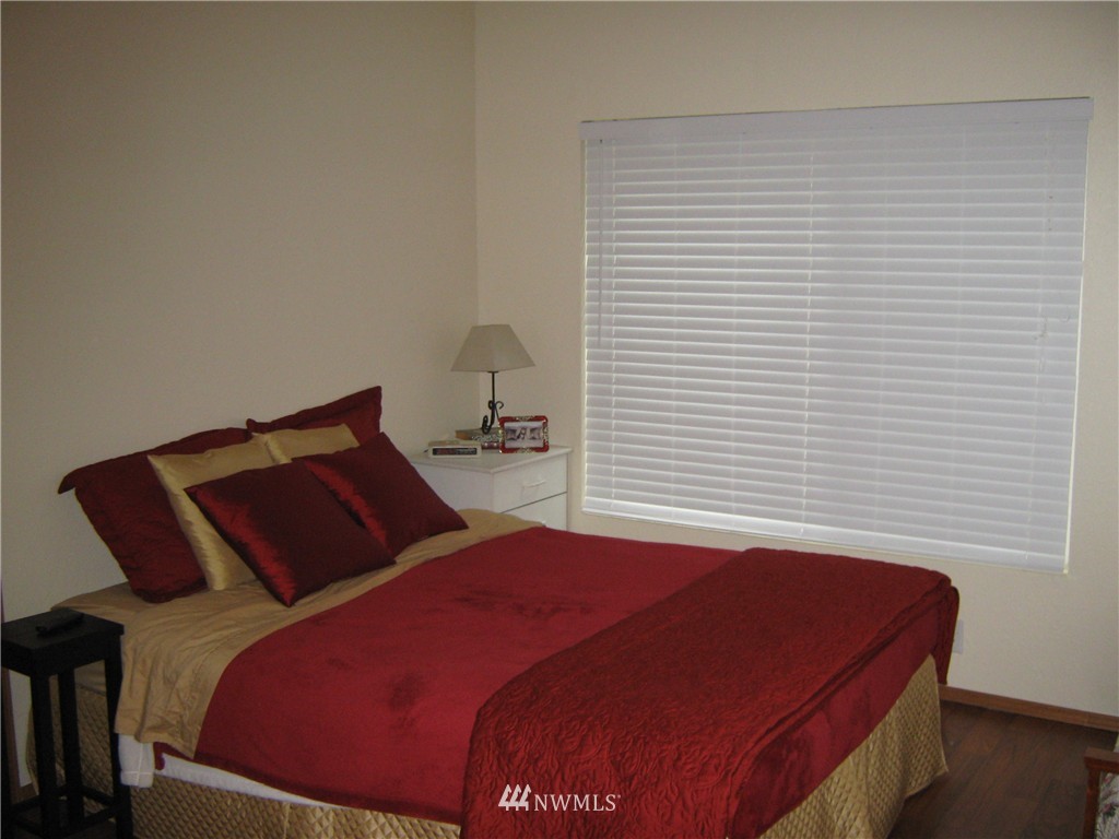 3949 Anderson Hill Road Southwest Port Orchard, WA 98367 - Photo 8 of 13 Gallery Image 8