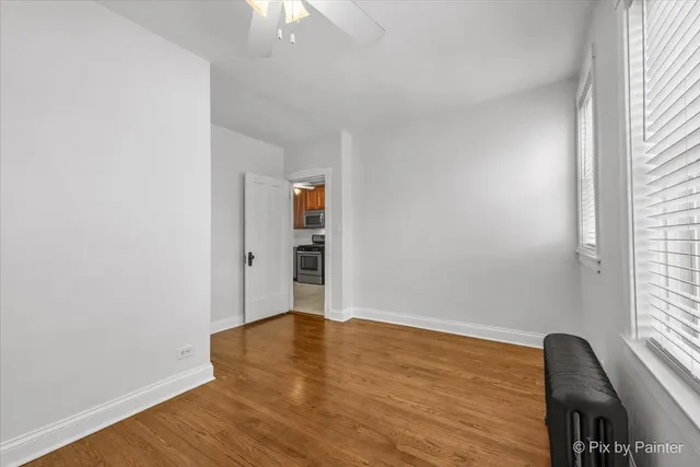 $2,975 | 2252 West Winnemac Avenue, Unit 1E, Chicago, IL 60625