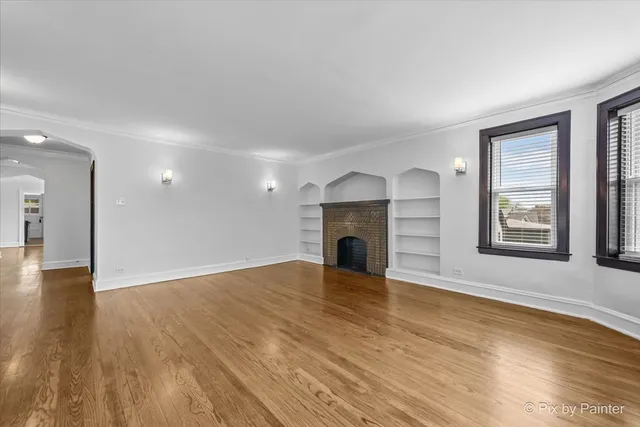 $2,975 | 2252 West Winnemac Avenue, Unit 1E, Chicago, IL 60625