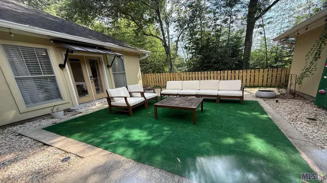 $2,300 | 9462 Boone Avenue, Baton Rouge, LA 70810