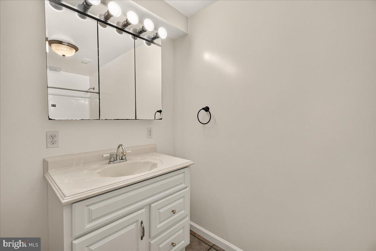 6430 Bellevue Place Frederick, MD 21701 - Photo 37 of 59