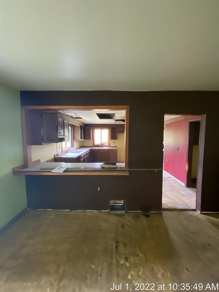 469 5 Mile Road Midland, MI 48640 - Photo 11 of 28