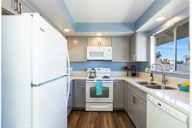 $569,000 | 23026 Nadine Circle, Unit B, Torrance, CA 90505