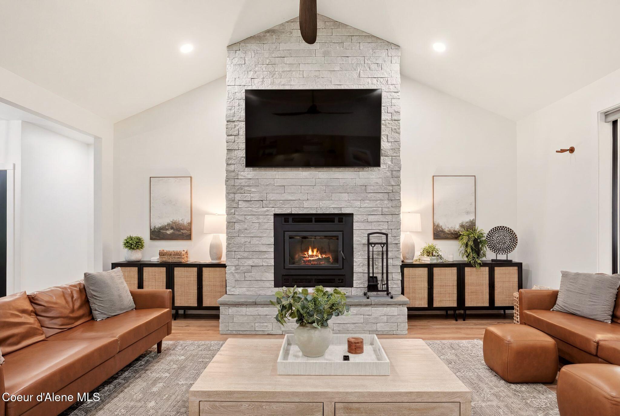 95 Klickitat Road Cocolalla, ID 83813 - Photo 16 of 66 Floor to Ceiling Fireplace