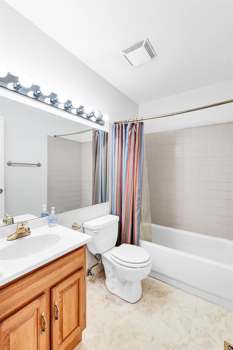 2501 Union Road, Unit G St. Louis, MO 63125 - Photo 8 of 16 Gallery Image 8