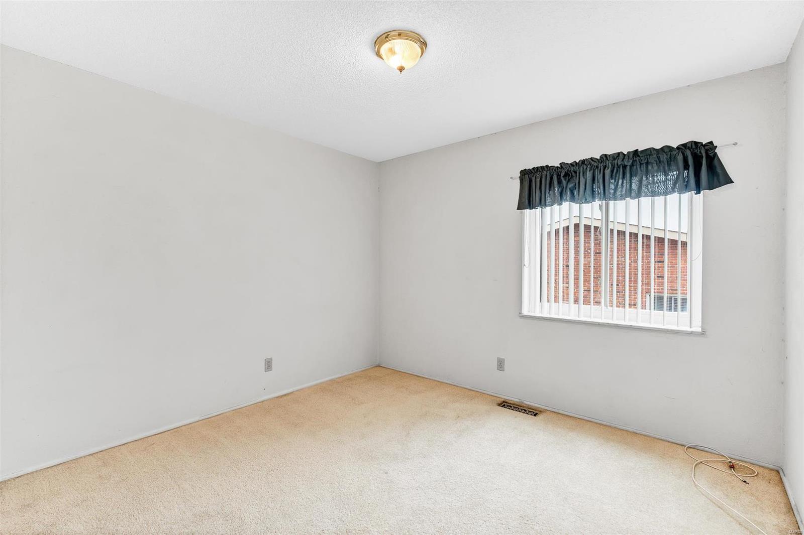 2501 Union Road, Unit G St. Louis, MO 63125 - Photo 10 of 16 Gallery Image 10