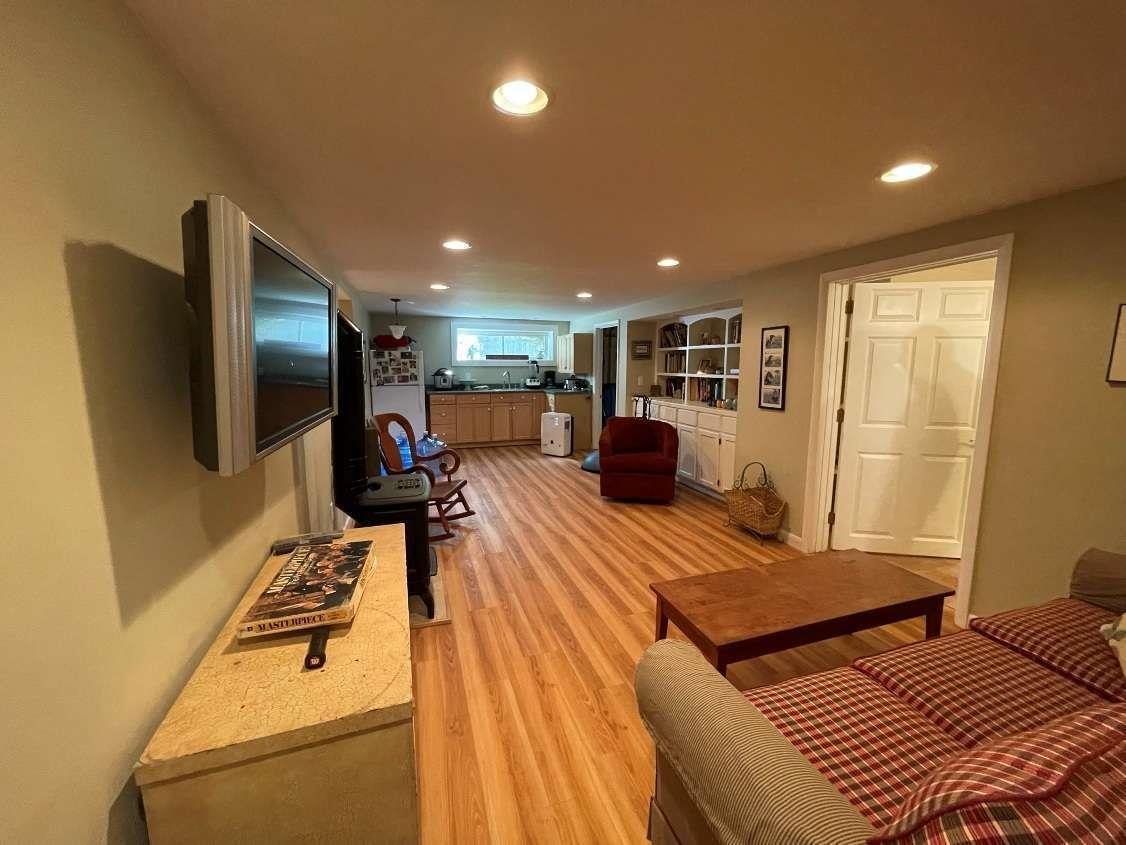 180 Dale Road Burlington, VT 05408 - Photo 15 of 20