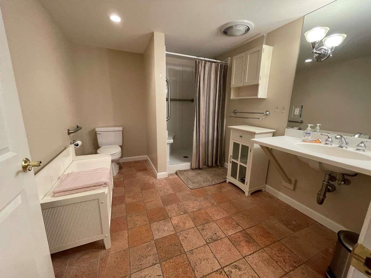 180 Dale Road Burlington, VT 05408 - Photo 16 of 20