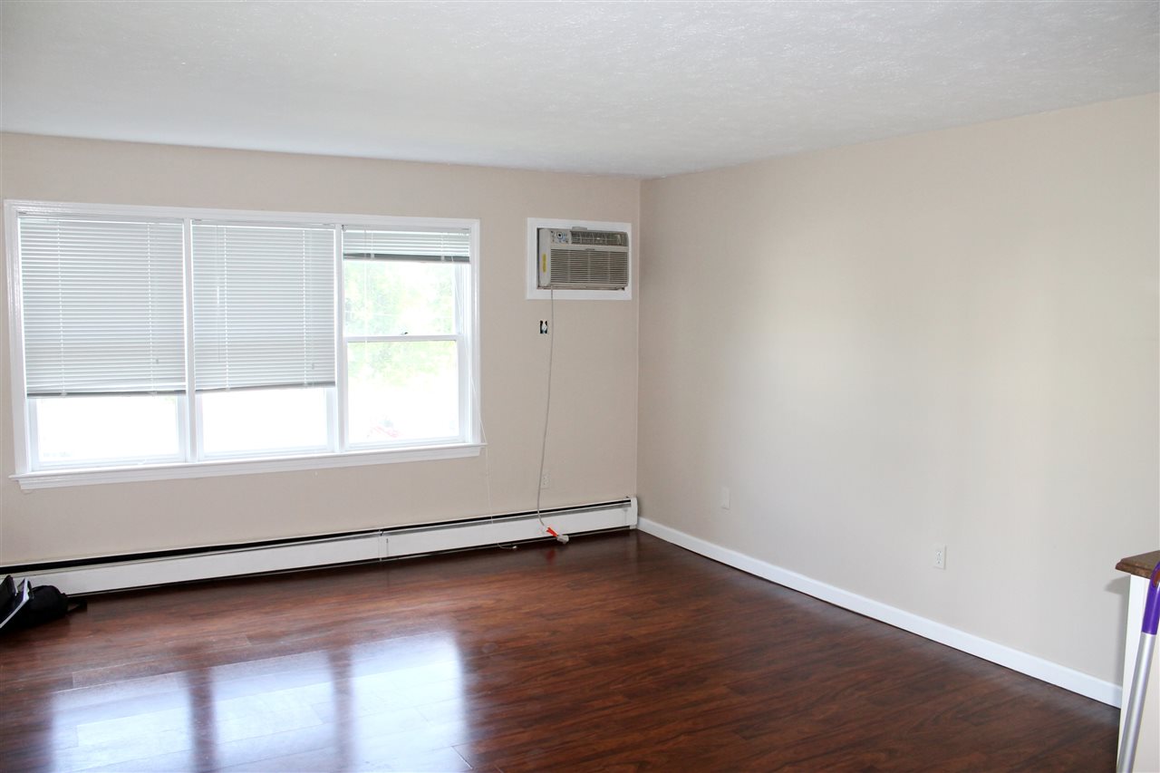 1901 Bodwell Road, Unit 11 Manchester, NH 03109 - Photo 2 of 13