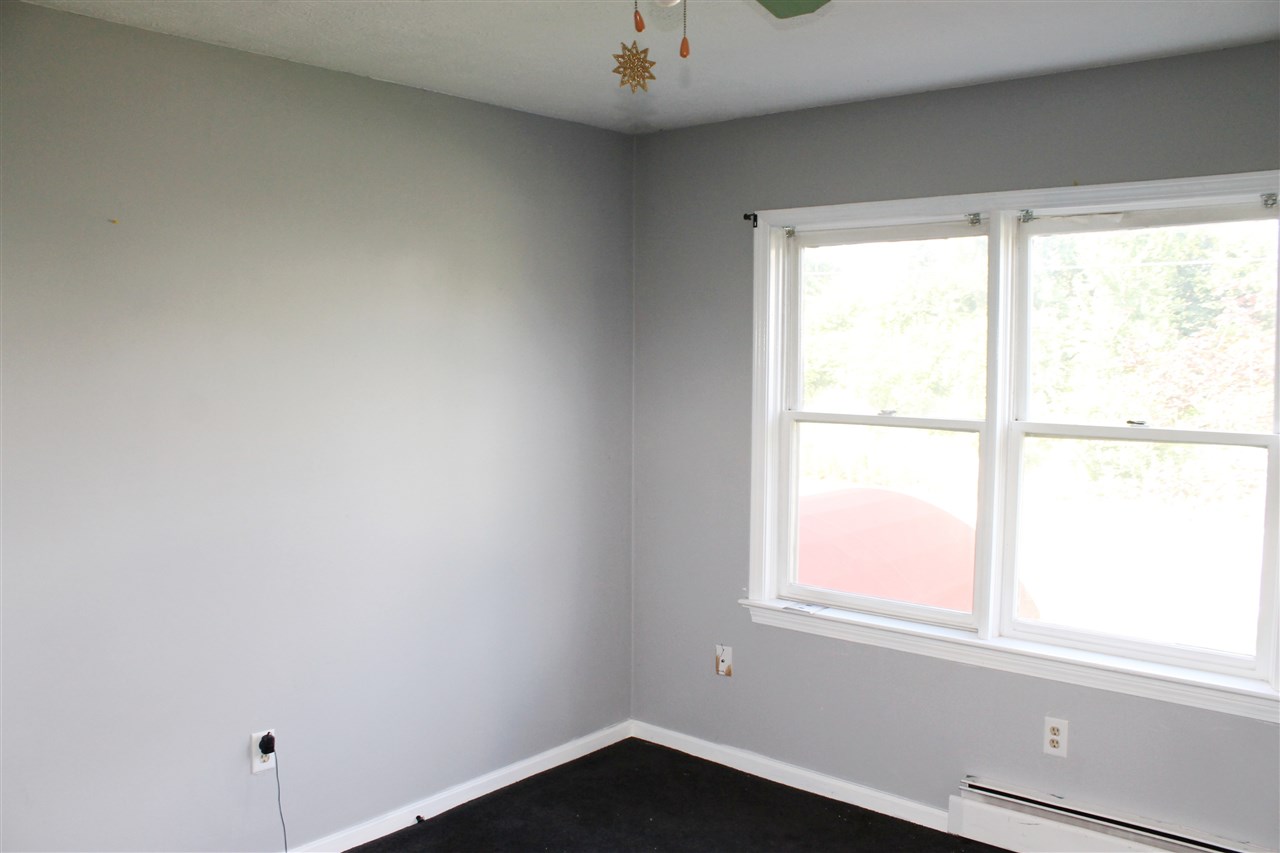 1901 Bodwell Road, Unit 11 Manchester, NH 03109 - Photo 4 of 13