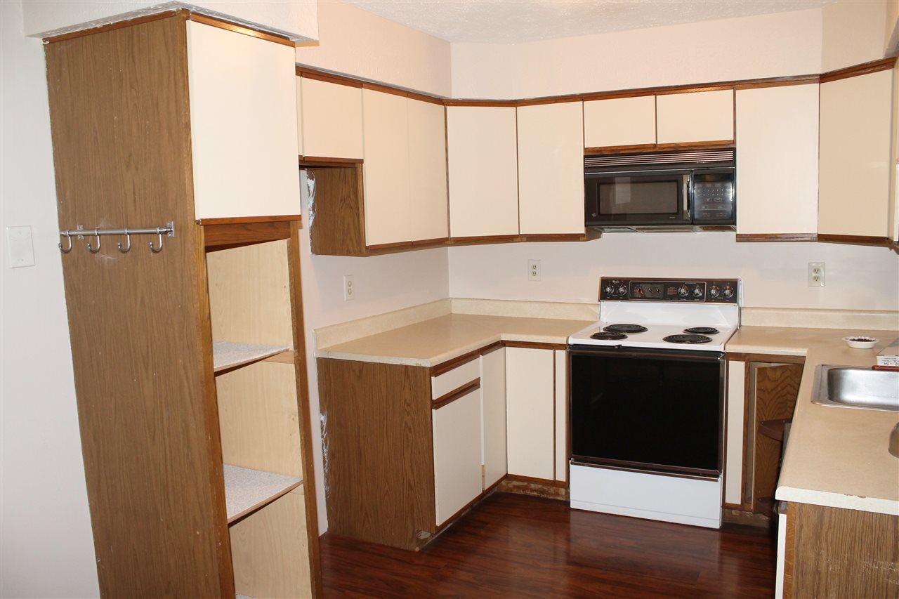 1901 Bodwell Road, Unit 11 Manchester, NH 03109 - Photo 7 of 13