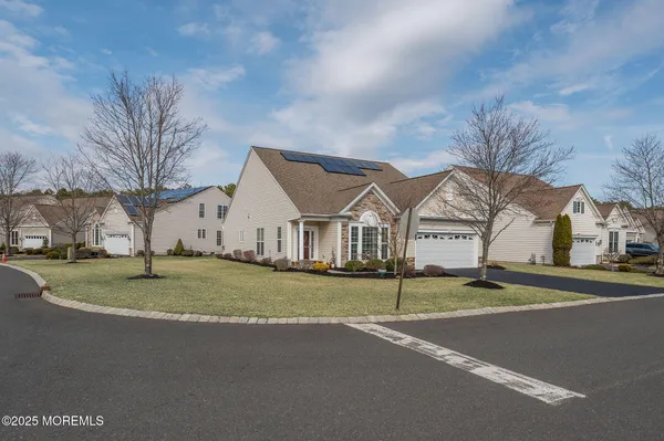 $610,000 | 1 Radcliffe Lane, Manchester Township, NJ 08759