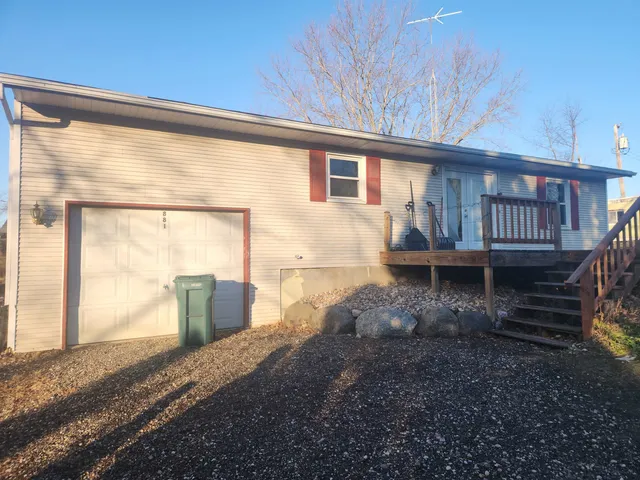 $278,800 | 881 Ellis Avenue, Baraboo, WI 53913