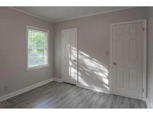 $2,250 | 3507 North Logan Avenue, Minneapolis, MN 55412