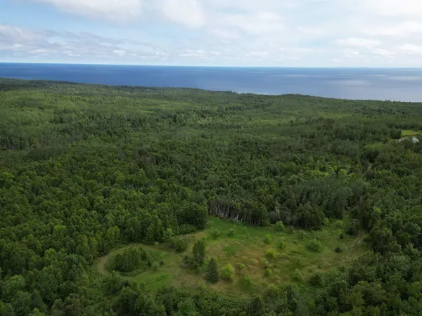 $349,900 | Xx Mountain Home Trail, Silver Bay, MN 55614