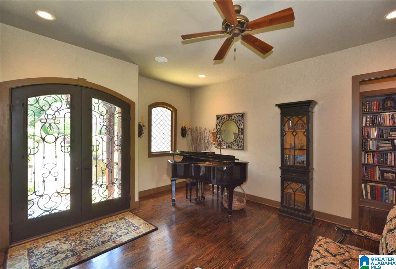 321 Normandy Lane Chelsea, AL 35043 - Photo 4 of 37