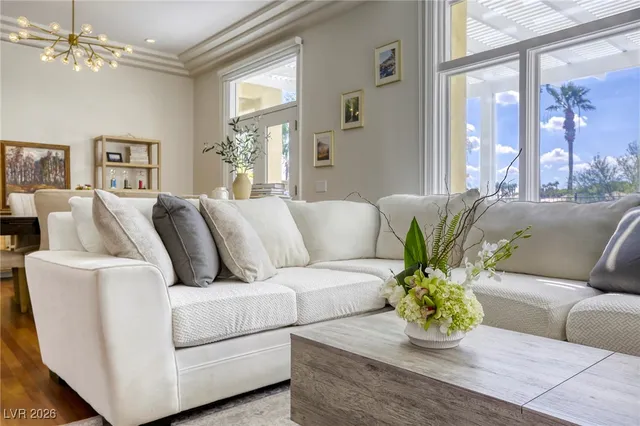 $1,189,000 | 9053 Opus Drive, Las Vegas, NV 89117