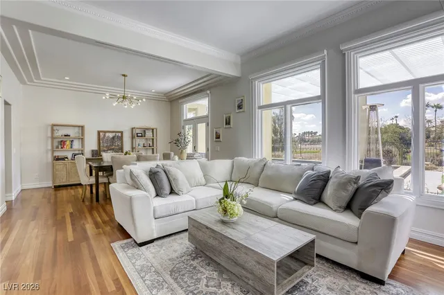 $1,189,000 | 9053 Opus Drive, Las Vegas, NV 89117