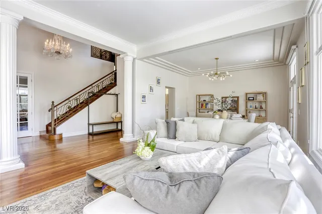 $1,189,000 | 9053 Opus Drive, Las Vegas, NV 89117