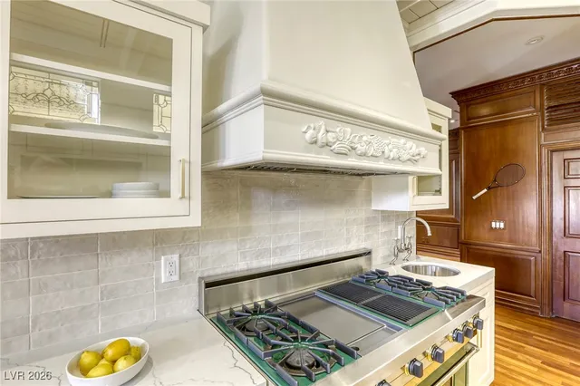 $1,189,000 | 9053 Opus Drive, Las Vegas, NV 89117